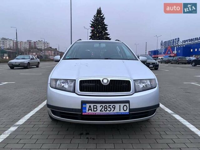 Серый Шкода Фабия, объемом двигателя 1.39 л и пробегом 256 тыс. км за 4200 $, фото 42 на Automoto.ua