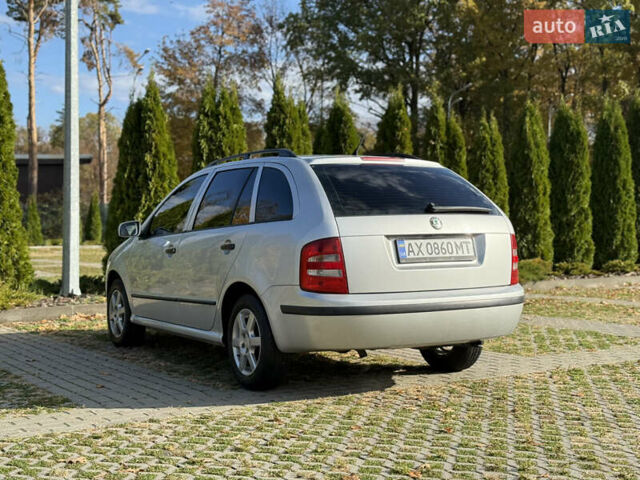 Шкода Фабия 2004 в Харькове на Automoto.ua Серый Шкода Фабия, объемом двигателя 1.39 л и пробегом 180 тыс. км за 4250 $, фото 6 на Automoto.ua
