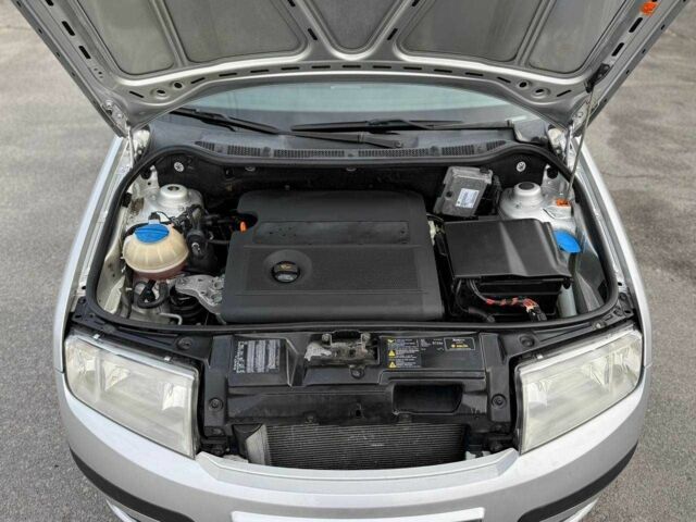 Шкода Фабія 2004 у Дніпро (Дніпропетровську) на Automoto.ua Сірий Шкода Фабія, об'ємом двигуна 1.4 л та пробігом 192 тис. км за 4200 $, фото 9 на Automoto.ua