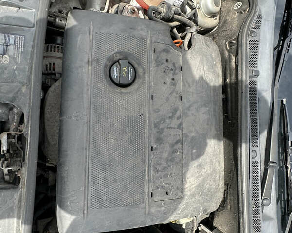 Серый Шкода Фабия, объемом двигателя 1.39 л и пробегом 208 тыс. км за 4299 $, фото 36 на Automoto.ua