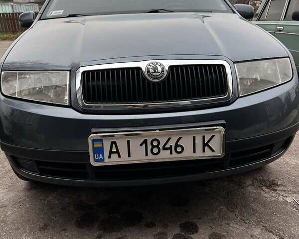 Сірий Шкода Фабія, об'ємом двигуна 1.39 л та пробігом 175 тис. км за 4200 $, фото 9 на Automoto.ua
