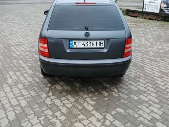 Серый Шкода Фабия, объемом двигателя 1.9 л и пробегом 350 тыс. км за 3150 $, фото 4 на Automoto.ua