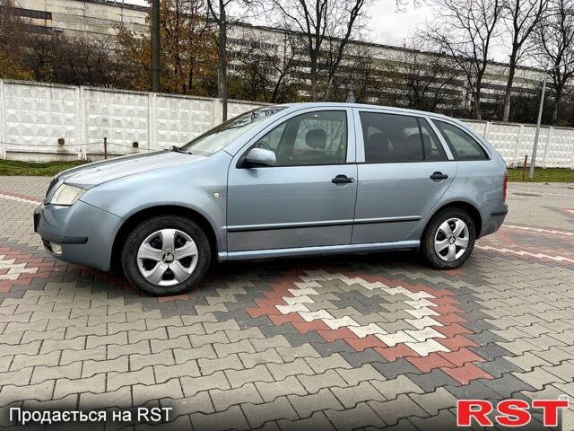 Сірий Шкода Фабія, об'ємом двигуна 1.4 л та пробігом 250 тис. км за 3200 $, фото 1 на Automoto.ua