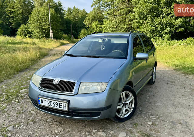Сірий Шкода Фабія, об'ємом двигуна 1.39 л та пробігом 247 тис. км за 4800 $, фото 1 на Automoto.ua