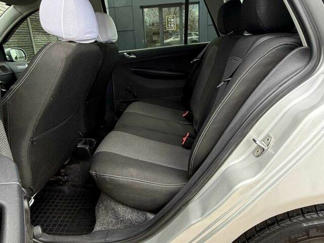 Шкода Фабія 2004 у Дніпро (Дніпропетровську) на Automoto.ua Сірий Шкода Фабія, об'ємом двигуна 1.4 л та пробігом 192 тис. км за 4200 $, фото 21 на Automoto.ua