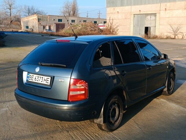 Серый Шкода Фабия, объемом двигателя 0 л и пробегом 285 тыс. км за 3300 $, фото 4 на Automoto.ua