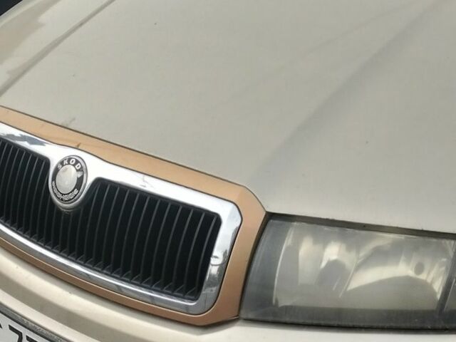 Сірий Шкода Фабія, об'ємом двигуна 1.9 л та пробігом 440 тис. км за 3937 $, фото 2 на Automoto.ua