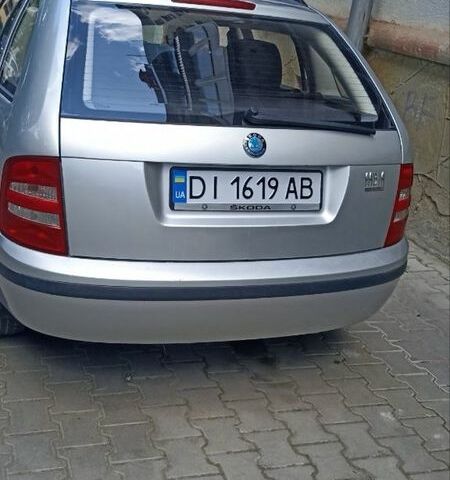 Серый Шкода Фабия, объемом двигателя 1.2 л и пробегом 292 тыс. км за 3100 $, фото 4 на Automoto.ua