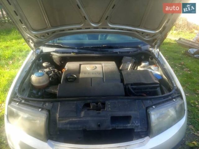 Серый Шкода Фабия, объемом двигателя 1.2 л и пробегом 415 тыс. км за 2300 $, фото 6 на Automoto.ua