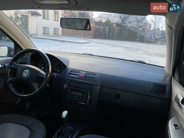 Сірий Шкода Фабія, об'ємом двигуна 1.39 л та пробігом 200 тис. км за 2999 $, фото 13 на Automoto.ua