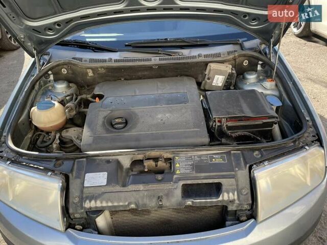 Серый Шкода Фабия, объемом двигателя 1.39 л и пробегом 207 тыс. км за 4300 $, фото 19 на Automoto.ua