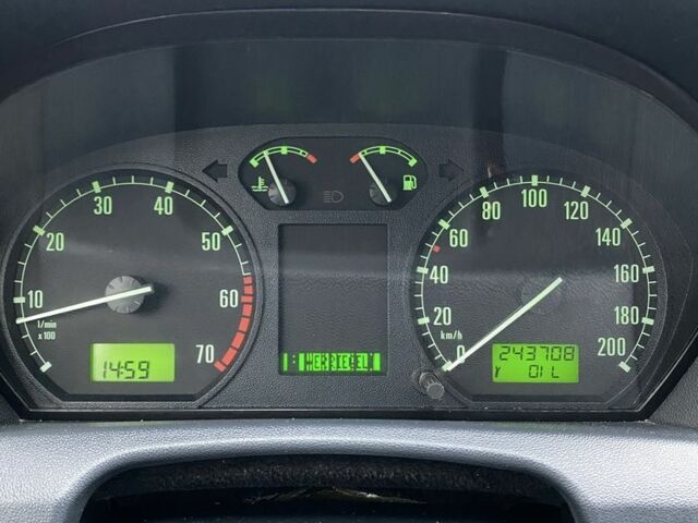 Серый Шкода Фабия, объемом двигателя 1.4 л и пробегом 243 тыс. км за 4600 $, фото 15 на Automoto.ua