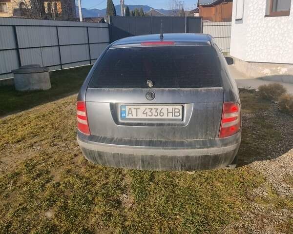 Серый Шкода Фабия, объемом двигателя 1.9 л и пробегом 350 тыс. км за 2900 $, фото 1 на Automoto.ua