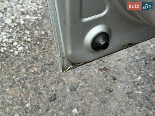 Серый Шкода Фабия, объемом двигателя 1.39 л и пробегом 208 тыс. км за 3999 $, фото 28 на Automoto.ua
