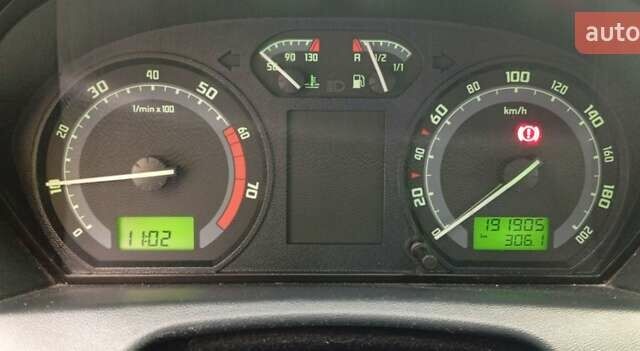 Сірий Шкода Фабія, об'ємом двигуна 1.4 л та пробігом 192 тис. км за 4700 $, фото 13 на Automoto.ua
