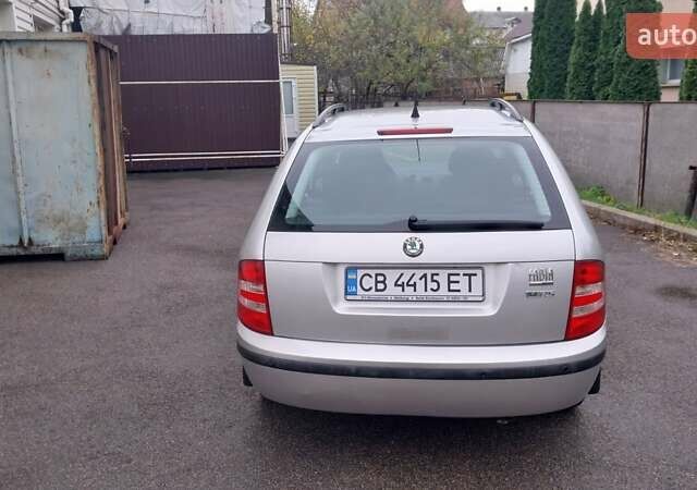 Сірий Шкода Фабія, об'ємом двигуна 1.39 л та пробігом 163 тис. км за 5750 $, фото 7 на Automoto.ua