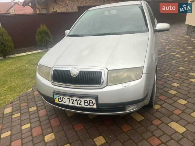 Сірий Шкода Фабія, об'ємом двигуна 1.2 л та пробігом 250 тис. км за 2450 $, фото 2 на Automoto.ua