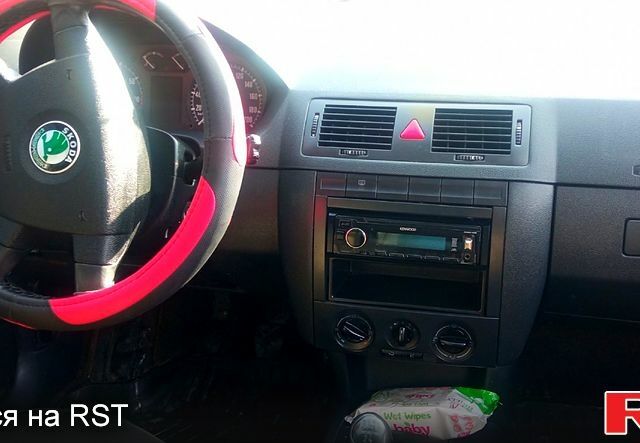 Серый Шкода Фабия, объемом двигателя 1.2 л и пробегом 0 тыс. км за 3200 $, фото 1 на Automoto.ua