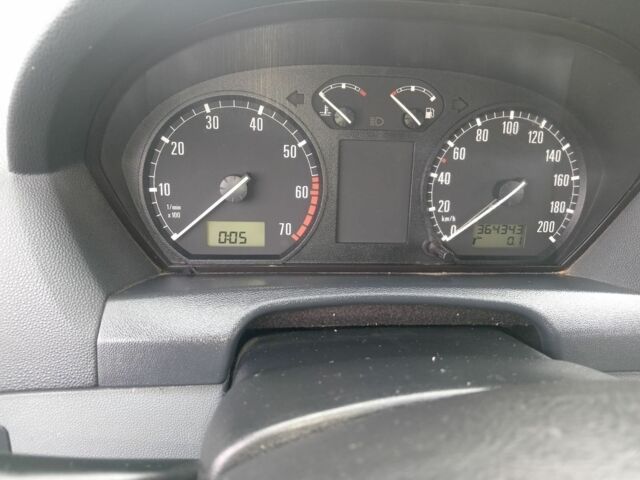 Сірий Шкода Фабія, об'ємом двигуна 1.4 л та пробігом 364 тис. км за 2650 $, фото 5 на Automoto.ua