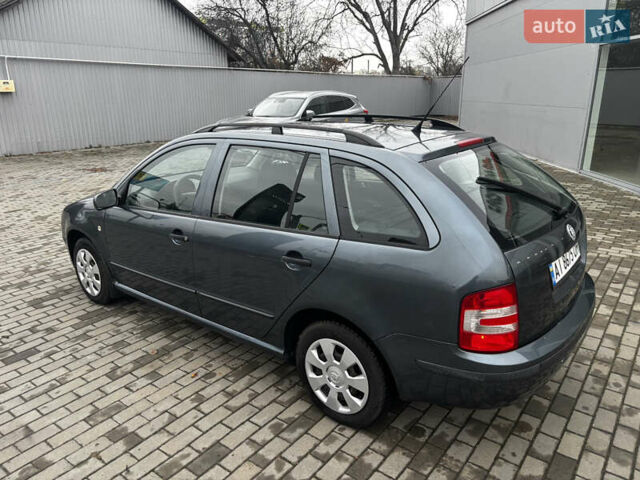 Сірий Шкода Фабія, об'ємом двигуна 1.4 л та пробігом 322 тис. км за 3700 $, фото 5 на Automoto.ua