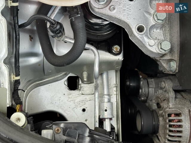 Серый Шкода Фабия, объемом двигателя 1.39 л и пробегом 208 тыс. км за 3999 $, фото 38 на Automoto.ua