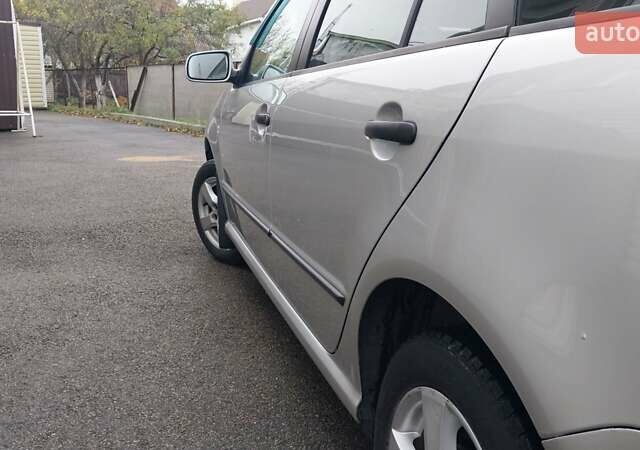Сірий Шкода Фабія, об'ємом двигуна 1.39 л та пробігом 163 тис. км за 5750 $, фото 14 на Automoto.ua