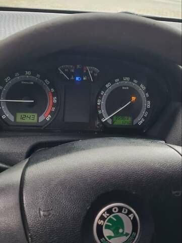 Серый Шкода Фабия, объемом двигателя 1.9 л и пробегом 350 тыс. км за 3150 $, фото 14 на Automoto.ua