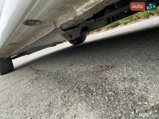 Серый Шкода Фабия, объемом двигателя 1.39 л и пробегом 243 тыс. км за 4500 $, фото 19 на Automoto.ua