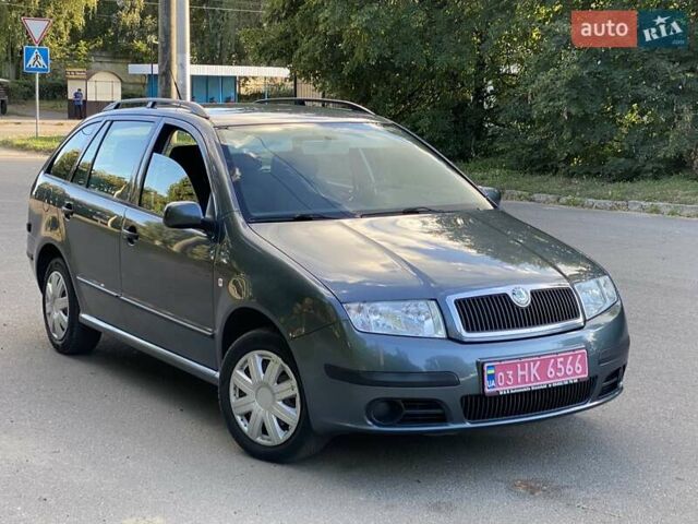 Сірий Шкода Фабія, об'ємом двигуна 1.4 л та пробігом 197 тис. км за 5400 $, фото 3 на Automoto.ua