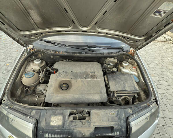 Шкода Фабия 2005 в Каменце-Подольском на Automoto.ua Серый Шкода Фабия, объемом двигателя 1.4 л и пробегом 240 тыс. км за 3850 $, фото 21 на Automoto.ua