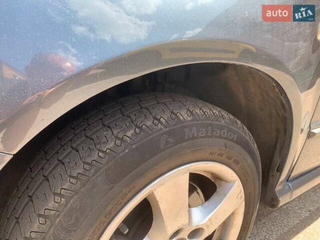 Серый Шкода Фабия, объемом двигателя 1.39 л и пробегом 191 тыс. км за 4550 $, фото 24 на Automoto.ua