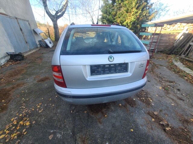 Серый Шкода Фабия, объемом двигателя 0 л и пробегом 200 тыс. км за 850 $, фото 6 на Automoto.ua