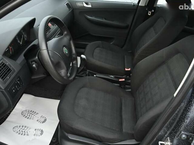 Шкода Фабия 2005 в Бердичеве на Automoto.ua Серый Шкода Фабия, объемом двигателя 1.4 л и пробегом 273 тыс. км за 4400 $, фото 14 на Automoto.ua