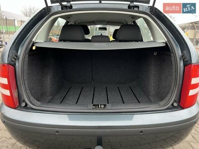 Серый Шкода Фабия, объемом двигателя 1.4 л и пробегом 266 тыс. км за 4750 $, фото 19 на Automoto.ua