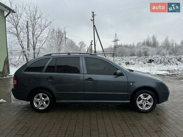 Сірий Шкода Фабія, об'ємом двигуна 1.4 л та пробігом 147 тис. км за 3870 $, фото 5 на Automoto.ua