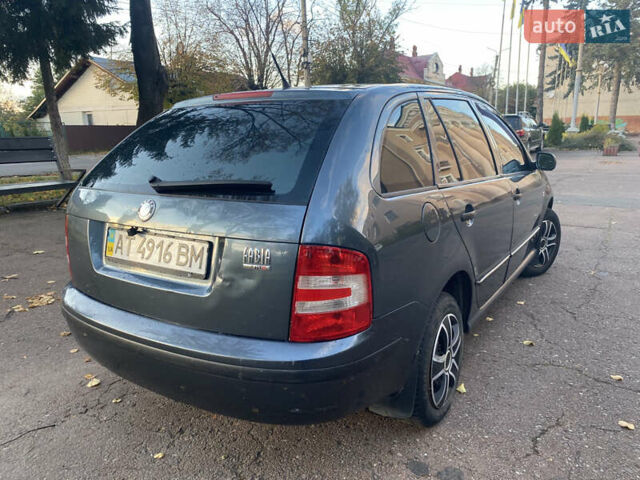 Шкода Фабия 2005 в Калуше на Automoto.ua Серый Шкода Фабия, объемом двигателя 1.2 л и пробегом 200 тыс. км за 2850 $, фото 13 на Automoto.ua