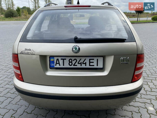 Сірий Шкода Фабія, об'ємом двигуна 1.39 л та пробігом 220 тис. км за 3900 $, фото 10 на Automoto.ua