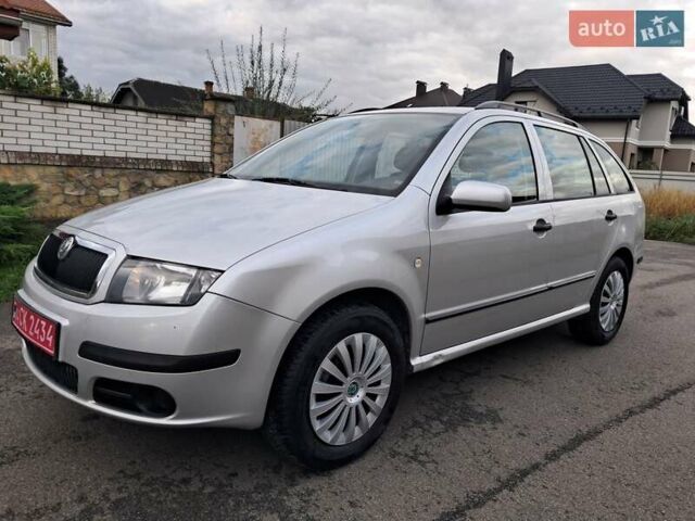 Сірий Шкода Фабія, об'ємом двигуна 1.4 л та пробігом 159 тис. км за 4200 $, фото 6 на Automoto.ua