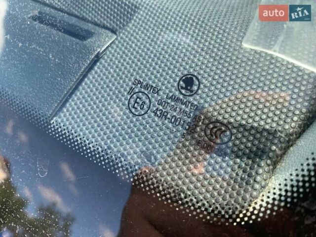 Серый Шкода Фабия, объемом двигателя 1.39 л и пробегом 191 тыс. км за 4550 $, фото 38 на Automoto.ua