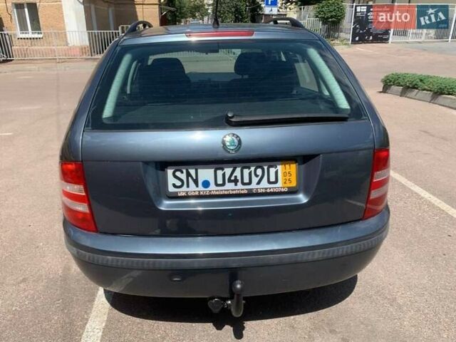 Серый Шкода Фабия, объемом двигателя 1.39 л и пробегом 191 тыс. км за 4550 $, фото 18 на Automoto.ua