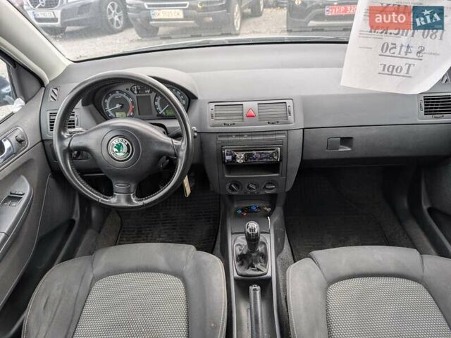 Шкода Фабия 2005 в Ровно на Automoto.ua Серый Шкода Фабия, объемом двигателя 1.39 л и пробегом 180 тыс. км за 3990 $, фото 36 на Automoto.ua