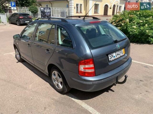 Серый Шкода Фабия, объемом двигателя 1.39 л и пробегом 191 тыс. км за 4550 $, фото 13 на Automoto.ua