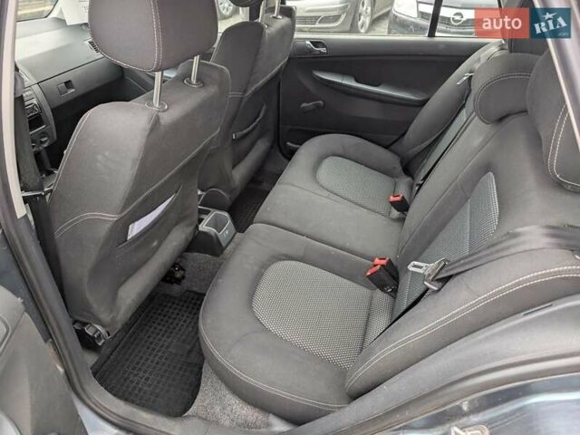 Шкода Фабия 2005 в Ровно на Automoto.ua Серый Шкода Фабия, объемом двигателя 1.39 л и пробегом 180 тыс. км за 3990 $, фото 31 на Automoto.ua