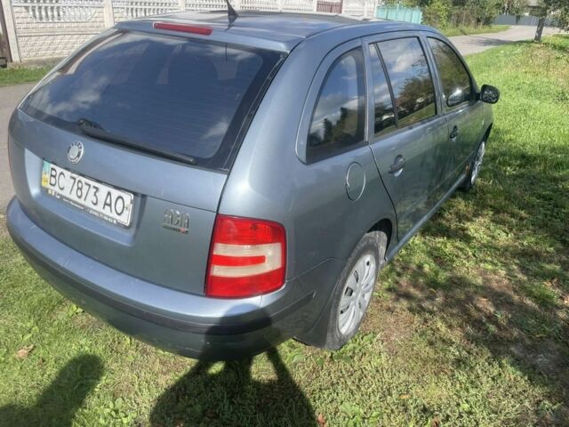 Серый Шкода Фабия, объемом двигателя 1.2 л и пробегом 171 тыс. км за 3500 $, фото 2 на Automoto.ua