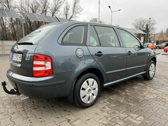 Серый Шкода Фабия, объемом двигателя 1.4 л и пробегом 266 тыс. км за 4750 $, фото 9 на Automoto.ua