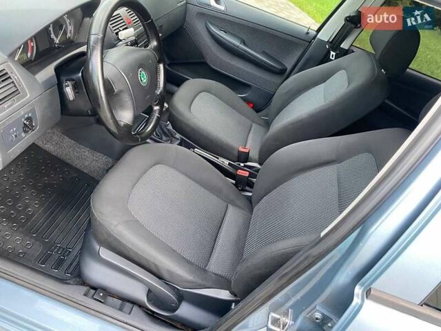 Сірий Шкода Фабія, об'ємом двигуна 1.4 л та пробігом 186 тис. км за 4250 $, фото 9 на Automoto.ua