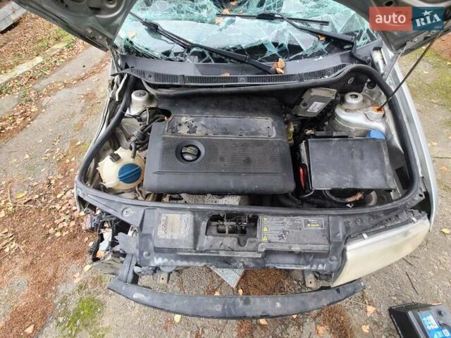 Сірий Шкода Фабія, об'ємом двигуна 1.39 л та пробігом 201 тис. км за 950 $, фото 1 на Automoto.ua