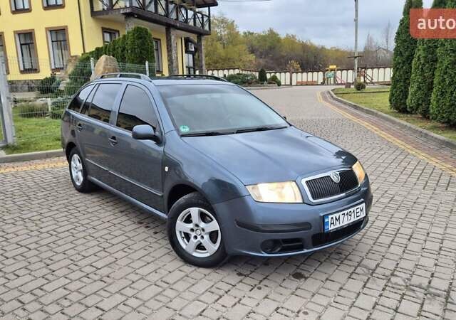 Серый Шкода Фабия, объемом двигателя 1.39 л и пробегом 299 тыс. км за 2999 $, фото 65 на Automoto.ua