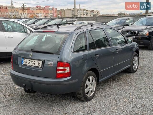 Шкода Фабия 2005 в Ровно на Automoto.ua Серый Шкода Фабия, объемом двигателя 1.39 л и пробегом 180 тыс. км за 3990 $, фото 13 на Automoto.ua
