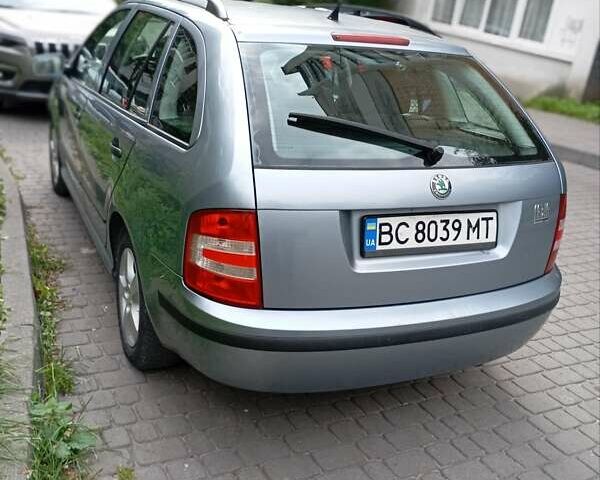 Сірий Шкода Фабія, об'ємом двигуна 1.39 л та пробігом 243 тис. км за 3900 $, фото 4 на Automoto.ua